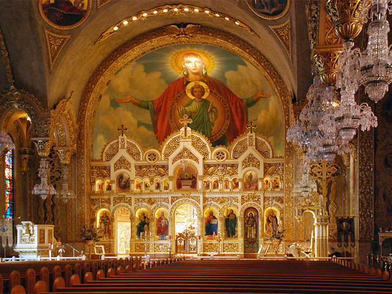 The sanctuary of St. Sophia Greek Orthodox Cathedral in Los Angeles, California.  Photo courtesy of Creative Commons/Floyd B. Bariscale